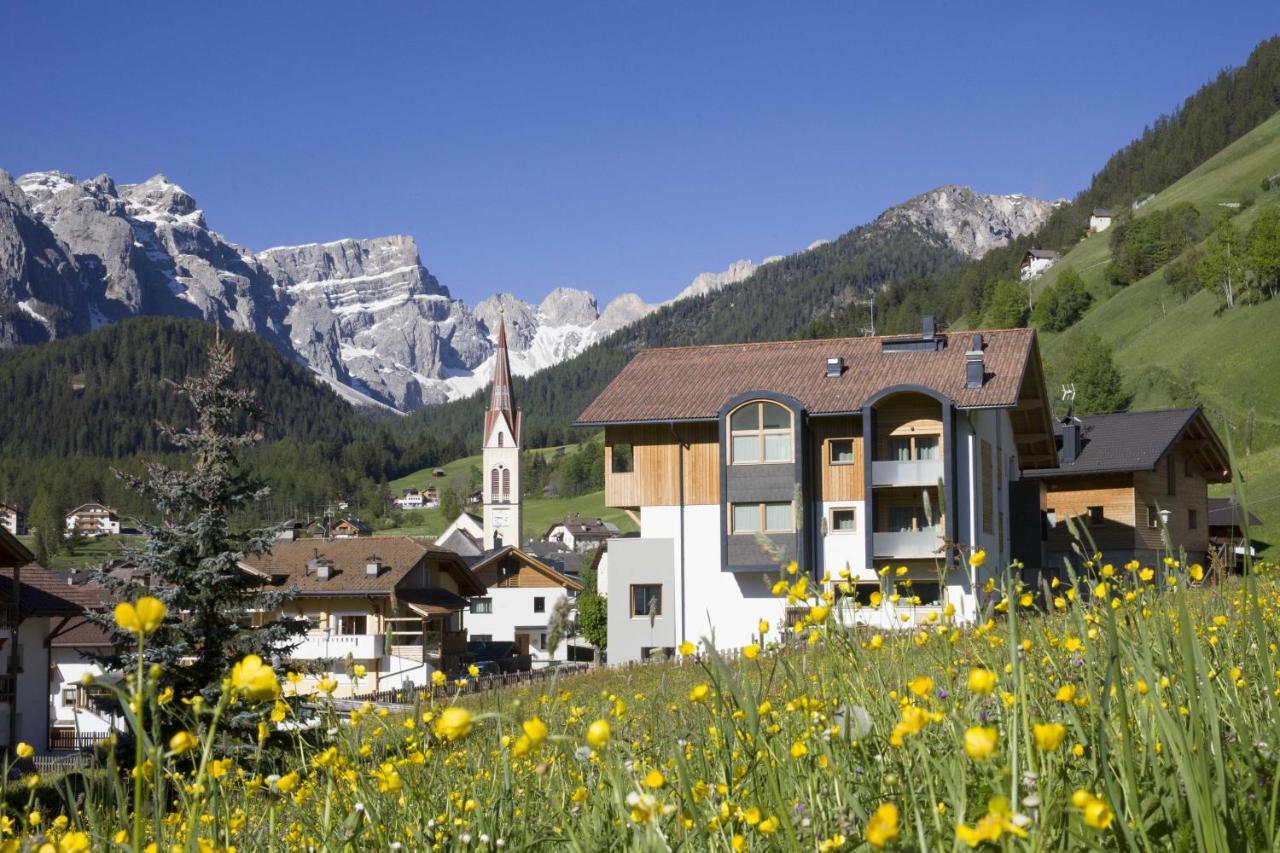 Berghotel Sanvi سان مارتينو-إن-باديا المظهر الخارجي الصورة