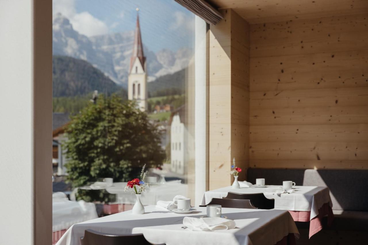 Berghotel Sanvi سان مارتينو-إن-باديا المظهر الخارجي الصورة